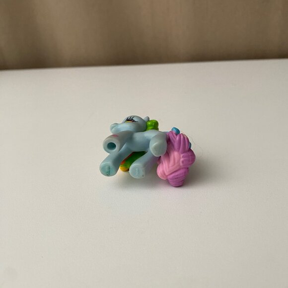 Rainbow Dash My Little Pony Mini Figure Toy Collectible - Picture 2 of 4